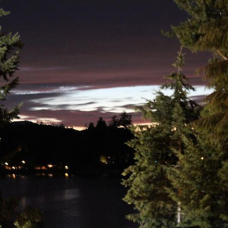 Oyster Bay Inn & Suites Bremerton Esterno foto