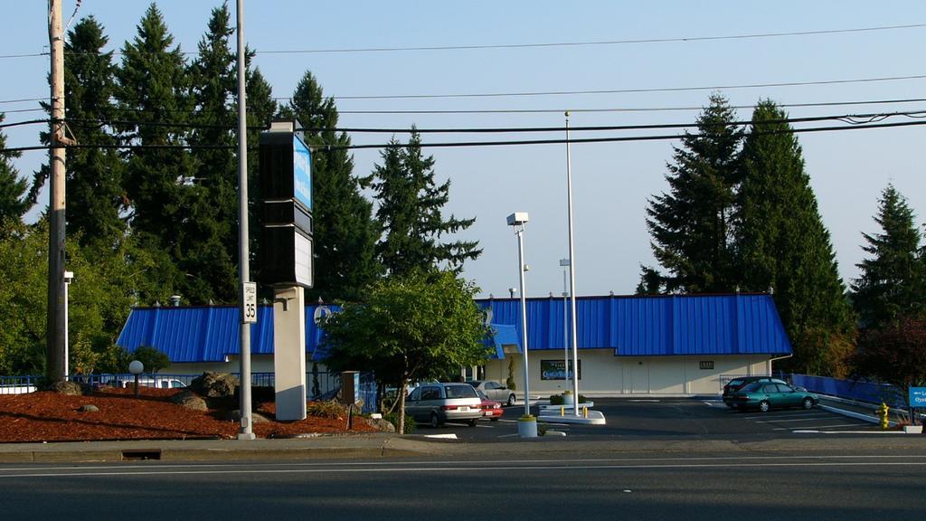 Oyster Bay Inn & Suites Bremerton Esterno foto